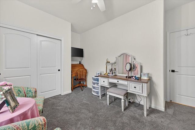 2241 E Monte Verde Court, Visalia, CA 93292