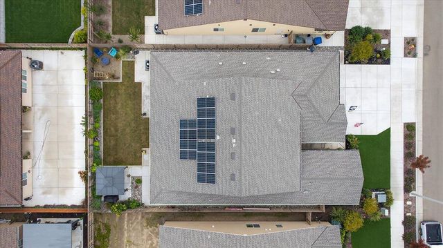 2241 E Monte Verde Court, Visalia, CA 93292