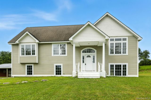 160 Pirog Road, Pine Bush, NY 12566