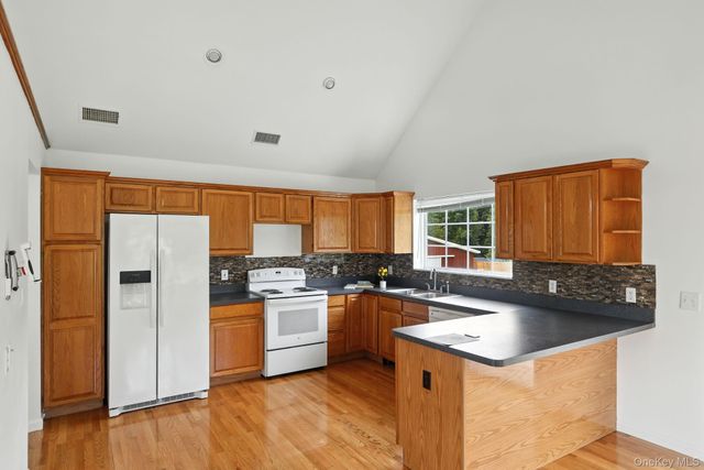 160 Pirog Road, Pine Bush, NY 12566