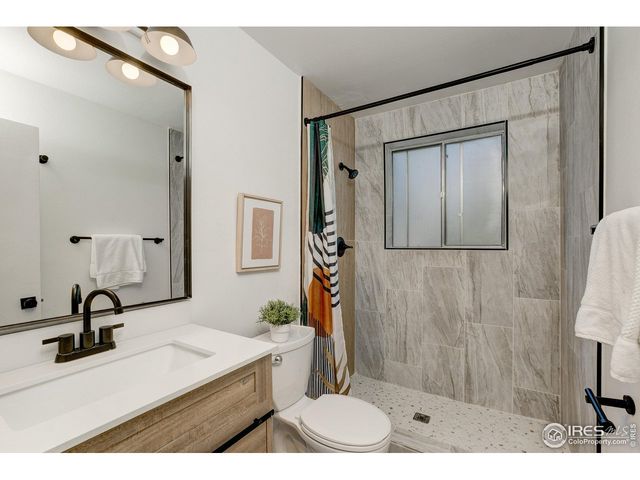 12802 E Nevada Cir, Aurora, CO 80012