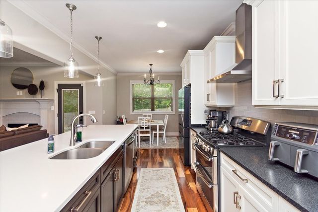 525 Piccadilly Dr, Murfreesboro, TN 37128