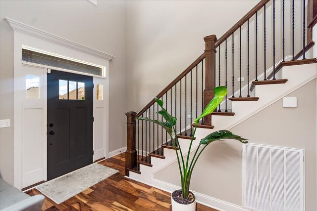 525 Piccadilly Dr, Murfreesboro, TN 37128