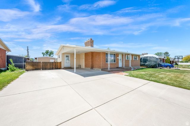 2167 W 4950 S, Roy, UT 84067