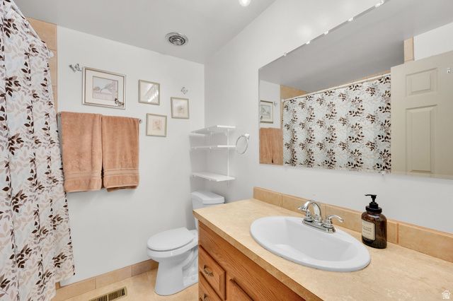 2167 W 4950 S, Roy, UT 84067