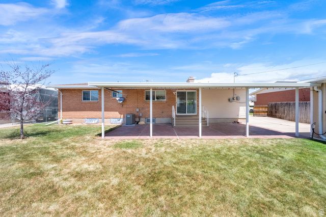 2167 W 4950 S, Roy, UT 84067