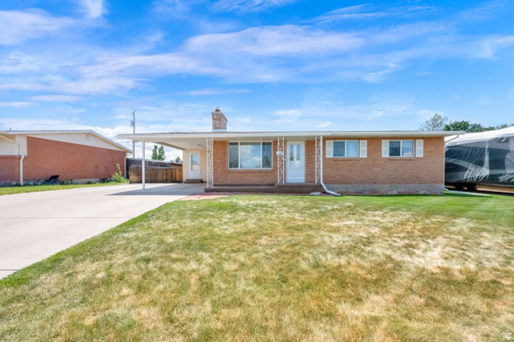 2167 W 4950 S, Roy, UT 84067