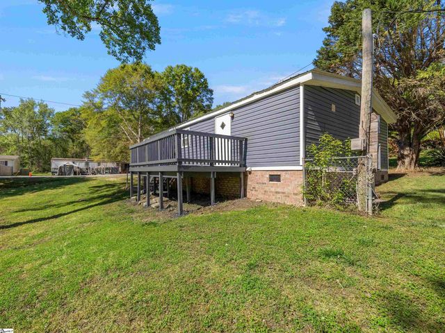 100 Marie Drive, Roebuck, SC 29376