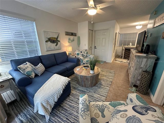 6825 STONES THROW CIRCLE N 1107, St Petersburg, FL 33710