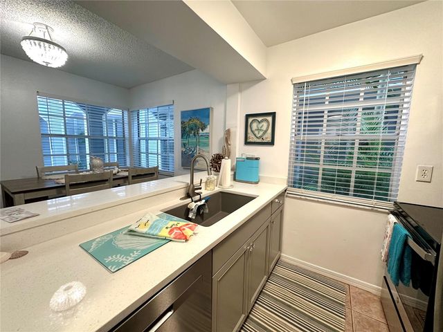 6825 STONES THROW CIRCLE N 1107, St Petersburg, FL 33710