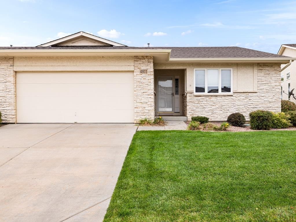 4811 Seasons View, Pueblo, CO 81008