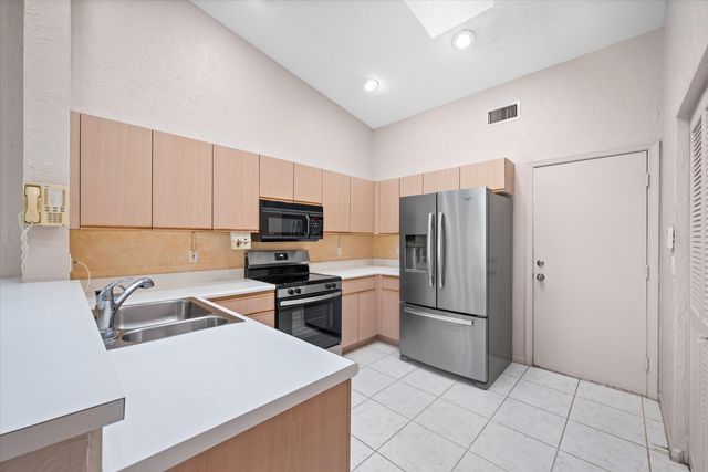 7844 Sailing Shores Terrace, Boynton Beach, FL 33437
