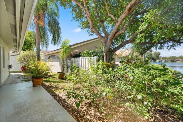 7844 Sailing Shores Terrace, Boynton Beach, FL 33437