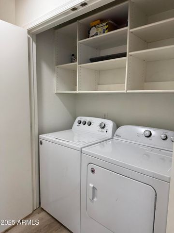 2358 E PEACH TREE Drive, Chandler, AZ 85249