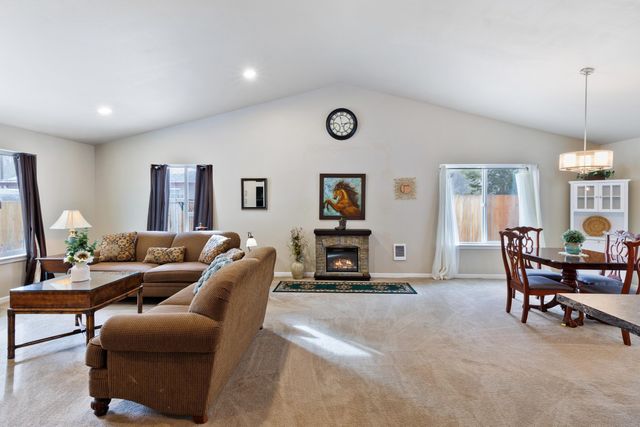 17316 Golden Eye Drive, Bend, OR 97707
