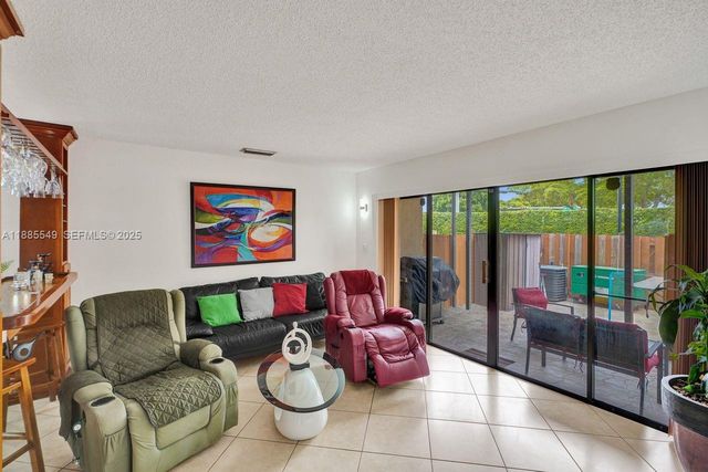 14201 SW 57th Lane 1A7, Miami, FL 33183