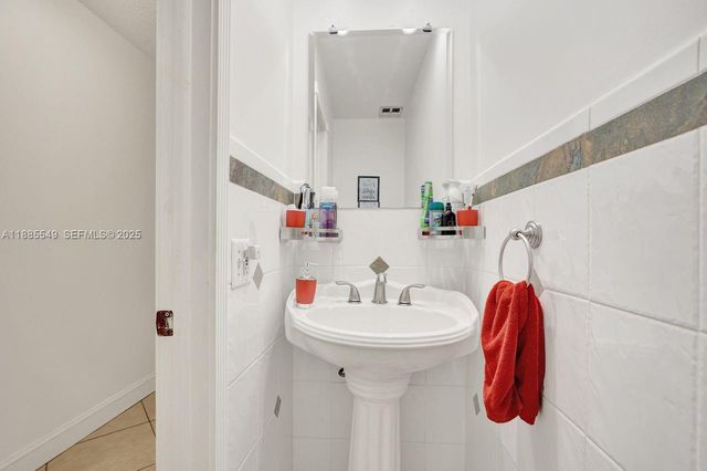 14201 SW 57th Lane 1A7, Miami, FL 33183