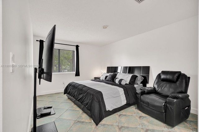 14201 SW 57th Lane 1A7, Miami, FL 33183