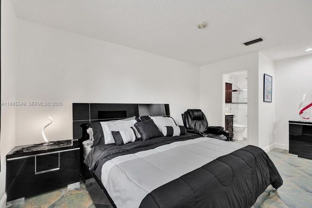 14201 SW 57th Lane 1A7, Miami, FL 33183