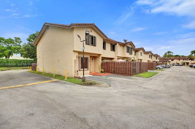 14201 SW 57th Lane 1A7, Miami, FL 33183