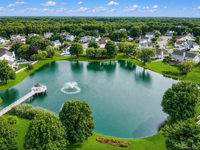 70 Summerfield Drive, Holtsville, NY 11742