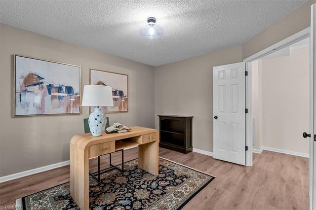 7 Shelburne Court, Greensboro, NC 27455