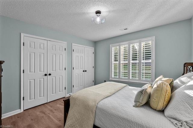 7 Shelburne Court, Greensboro, NC 27455