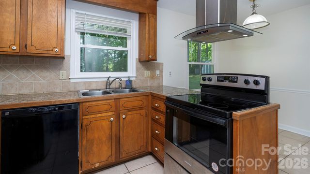 5209 Birchbark Lane, Charlotte, NC 28227