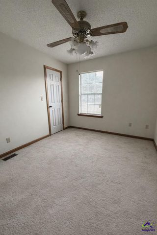 106 Northspring Drive, Warner Robins, GA 31093