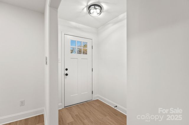 6133 Eagle Peak Drive, Charlotte, NC 28214