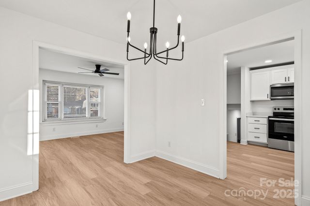 6133 Eagle Peak Drive, Charlotte, NC 28214