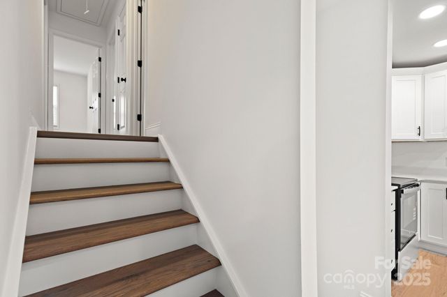 6133 Eagle Peak Drive, Charlotte, NC 28214