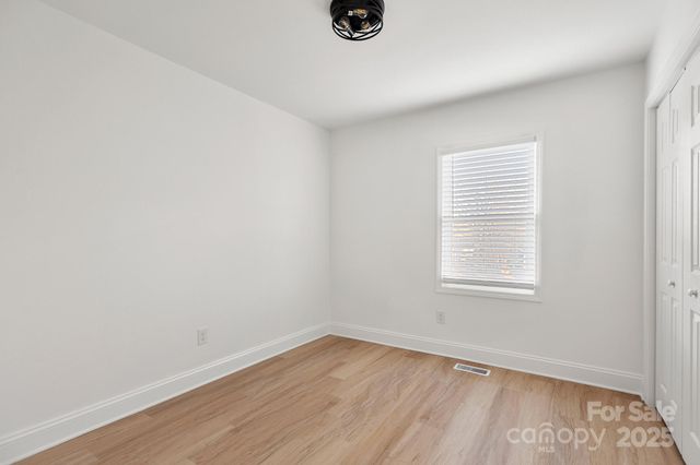 6133 Eagle Peak Drive, Charlotte, NC 28214