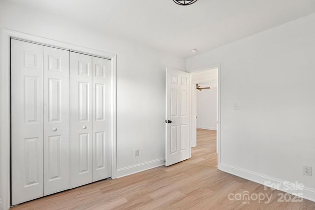 6133 Eagle Peak Drive, Charlotte, NC 28214