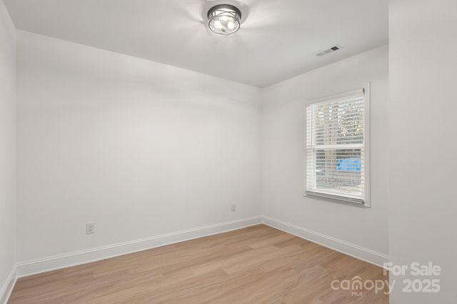 6133 Eagle Peak Drive, Charlotte, NC 28214