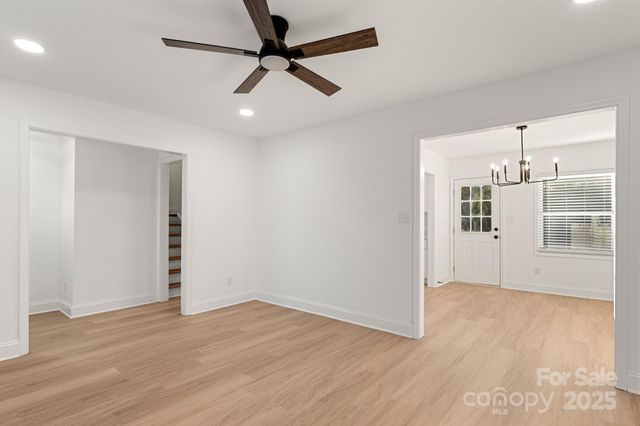 6133 Eagle Peak Drive, Charlotte, NC 28214