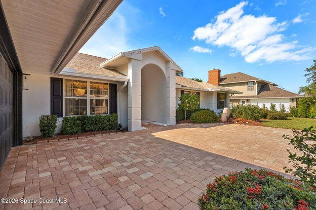 662 Rossmoor Circle, Melbourne, FL 32940