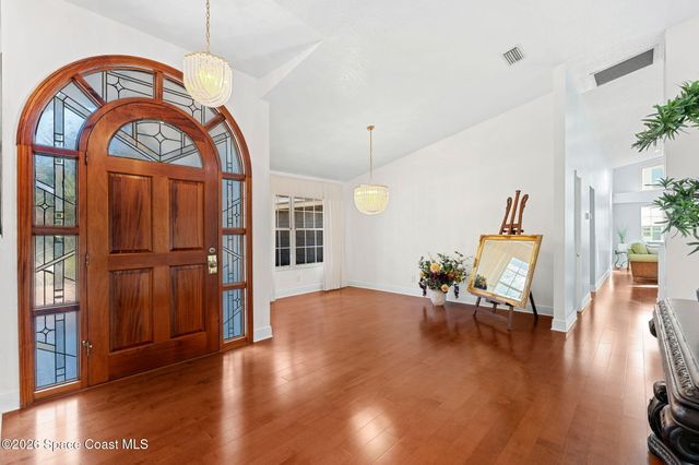 662 Rossmoor Circle, Melbourne, FL 32940