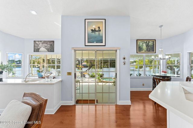 662 Rossmoor Circle, Melbourne, FL 32940