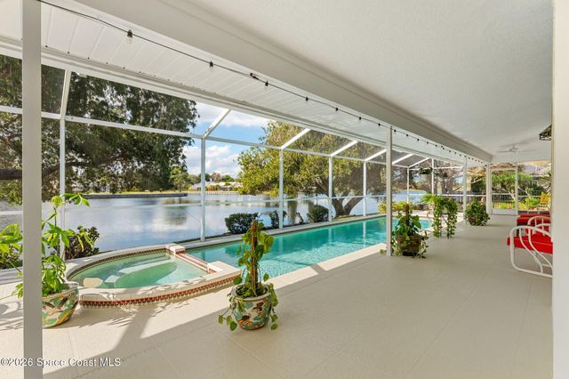 662 Rossmoor Circle, Melbourne, FL 32940