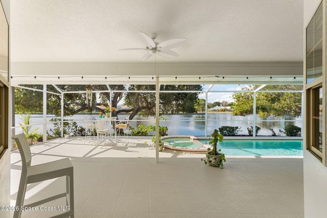 662 Rossmoor Circle, Melbourne, FL 32940