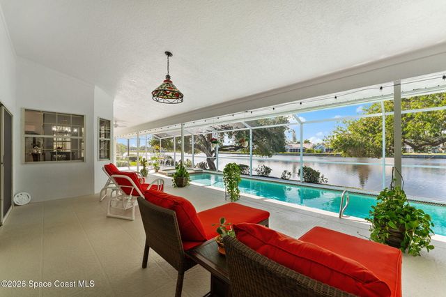 662 Rossmoor Circle, Melbourne, FL 32940