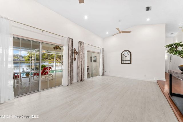 662 Rossmoor Circle, Melbourne, FL 32940