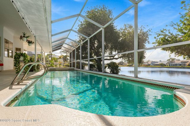 662 Rossmoor Circle, Melbourne, FL 32940