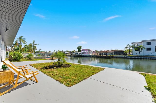 3917 E EDEN ROC CIRCLE, Tampa, FL 33634