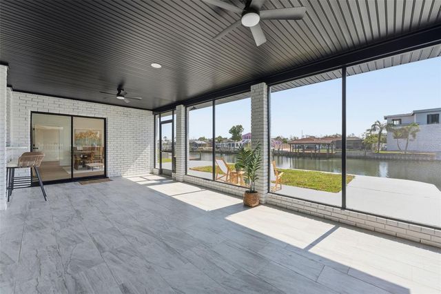 3917 E EDEN ROC CIRCLE, Tampa, FL 33634