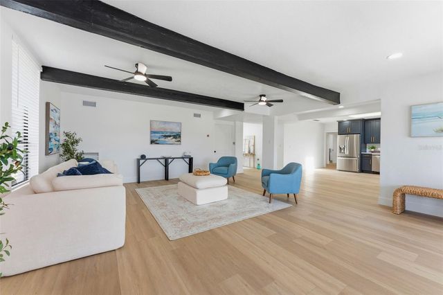 3917 E EDEN ROC CIRCLE, Tampa, FL 33634