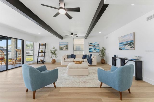 3917 E EDEN ROC CIRCLE, Tampa, FL 33634