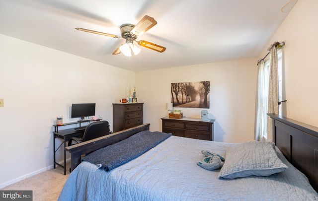 124 COLUMBIA DR, Coatesville, PA 19320