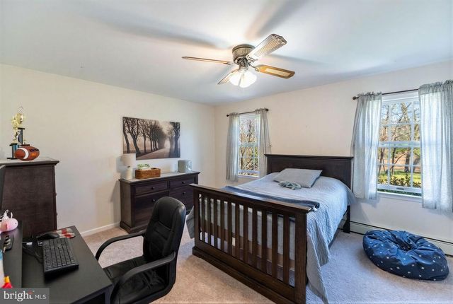 124 COLUMBIA DR, Coatesville, PA 19320